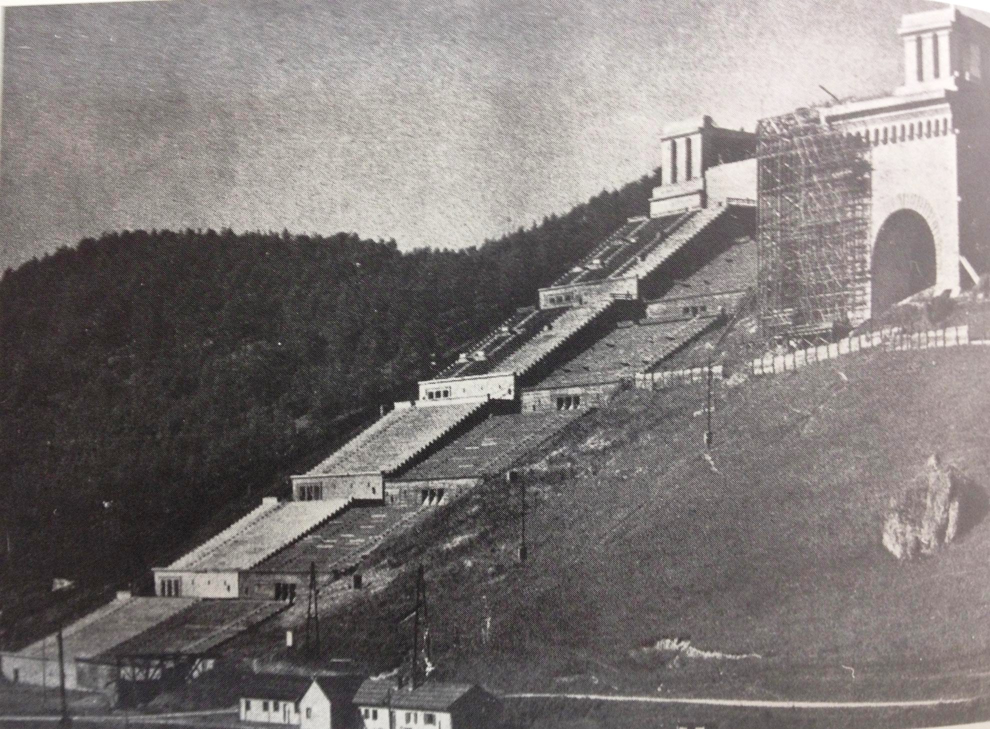 shkallet e stadiumit te nurenbergut 1936