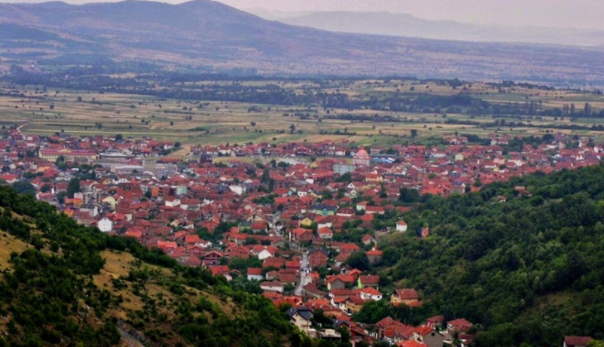 , Serbia u jep leje politikanëve kosovarë të vizitojnë 3 komunat?